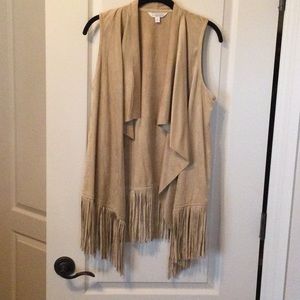 Cute fringe vest